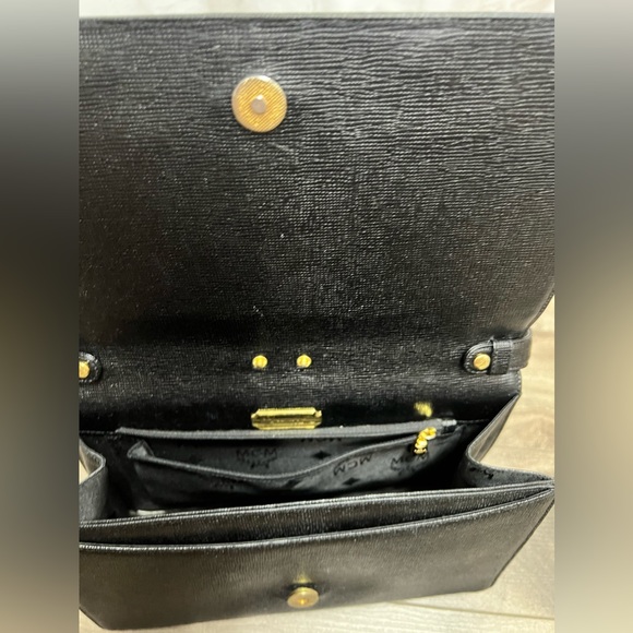 MCM Shoulder Bag Made in Germany - Picture 5 of 11